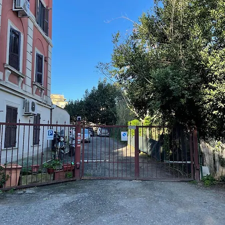 公寓 Gelsomino A San Pietro 罗马